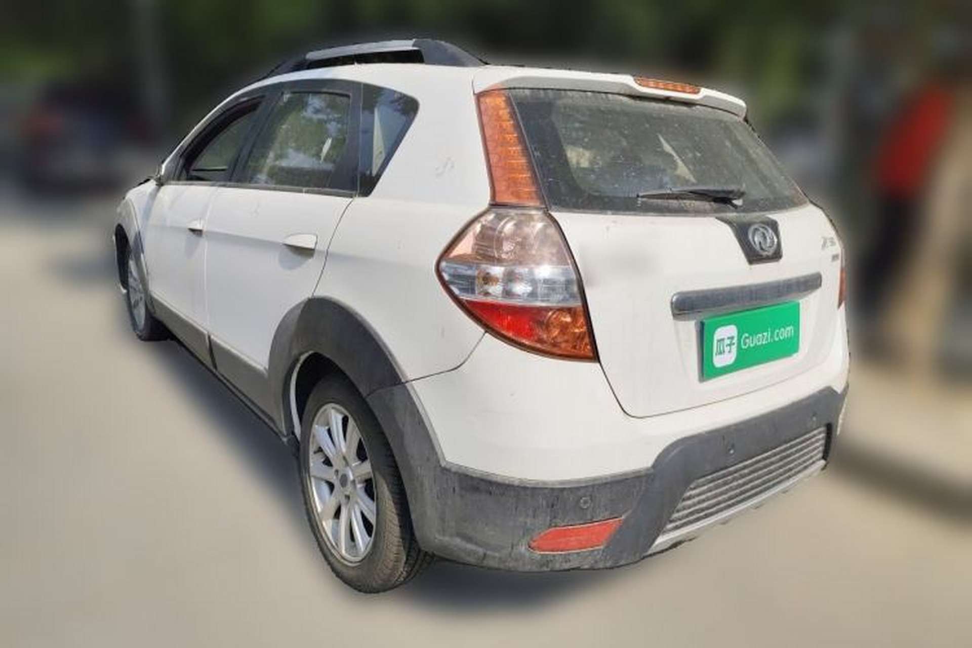 Used Dongfeng Aeolus H30 2012 CROSS 1.6L Manual Luxury Model Rear Left 45 Deg