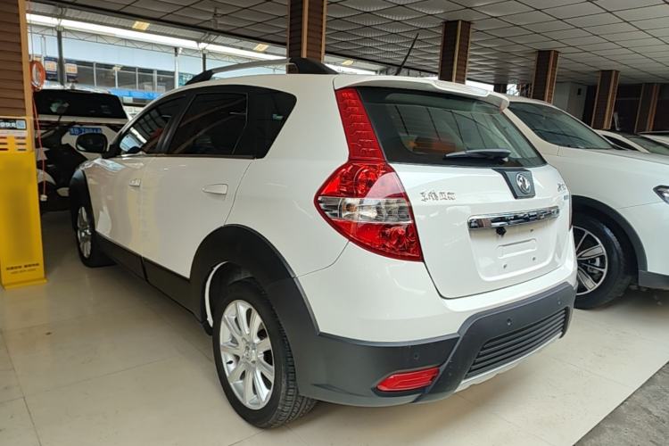 Used Dongfeng Aeolus H30 2012 CROSS 1.6L Automatic Luxury Model Rear Left 45 Deg