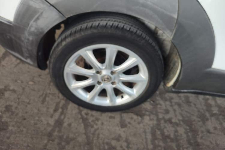 Used Dongfeng Aeolus H30 2012 CROSS 1.6L Automatic Zunyi Model Right Rear Wheel Hub