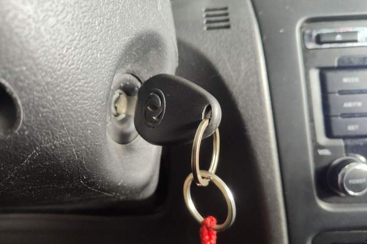 Used Dongfeng Aeolus H30 2012 CROSS 1.6L Automatic Zunyi Model Vehicle Key
