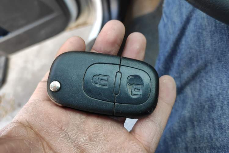 Used Dongfeng Aeolus H30 2012 CROSS 1.6L Automatic Zunyi Model Vehicle Key