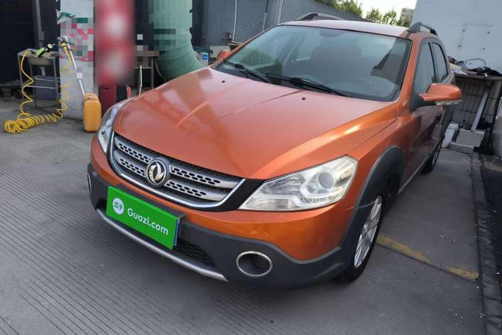 Used Dongfeng Aeolus H30 2012 CROSS 1.6L Automatic Luxury Model Front Left 45 Deg