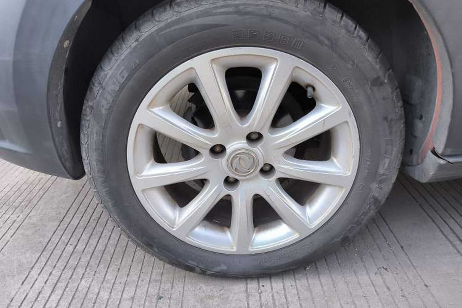 Used Dongfeng Aeolus H30 2012 CROSS 1.6L Automatic Luxury Model Right Rear Wheel Hub