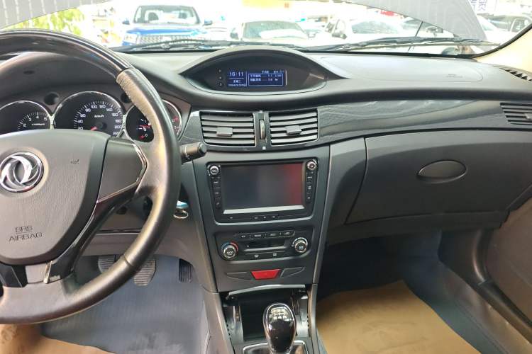 Used Dongfeng Aeolus H30 2013 CROSS 1.6L Manual Zunyi Model Audio And AC Panel