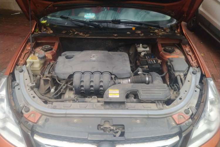 Used Dongfeng Aeolus H30 2013 CROSS 1.5L Manual Luxury Model Engine Bay