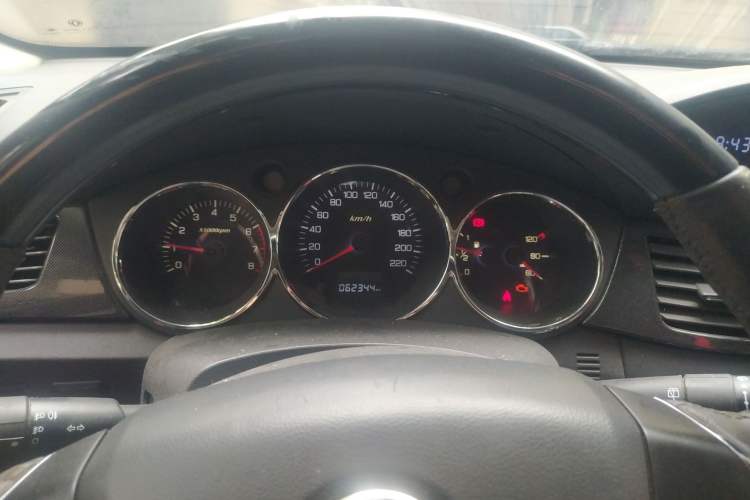 Used Dongfeng Aeolus H30 2013 CROSS 1.5L Manual Luxury Model Instrument Cluster