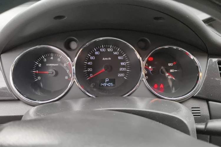 Used Dongfeng Aeolus H30 2013 CROSS 1.5L Automatic Luxury Model Instrument Cluster