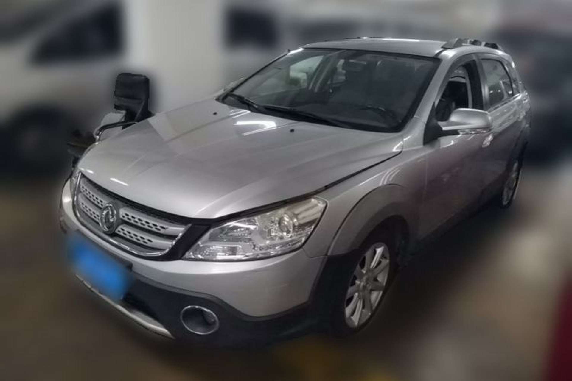 Used Dongfeng Aeolus H30 2013 CROSS 1.6L Manual Luxury Model Front Left 45 Deg
