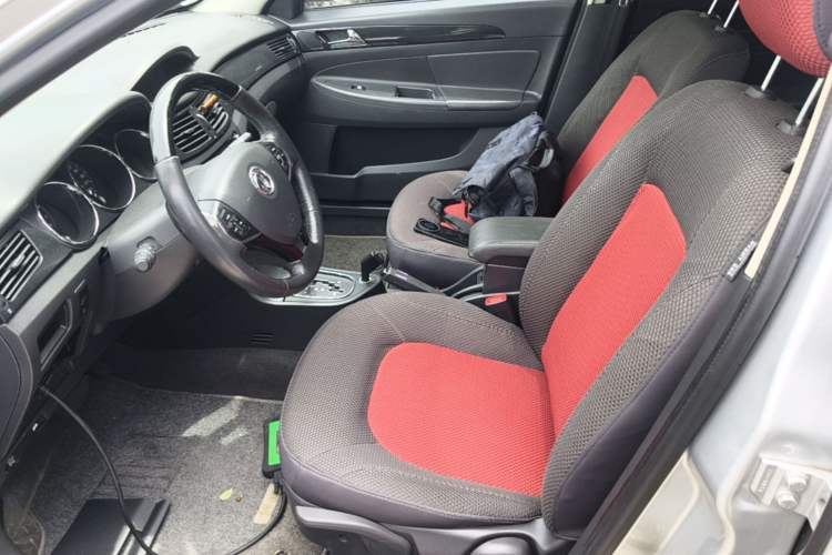 Used Dongfeng Aeolus H30 2013 CROSS 1.5L Automatic Zunyi Model Left Front Seat