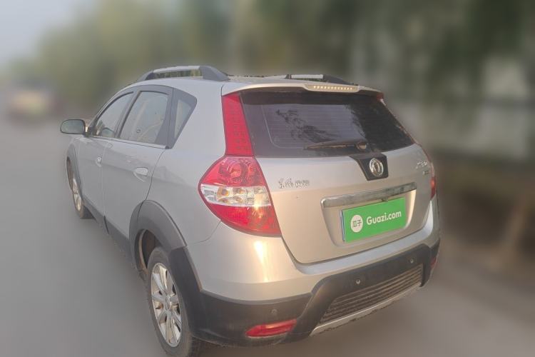 Used Dongfeng Aeolus H30 2013 CROSS 1.6L Manual Luxury Model Rear Left 45 Deg
