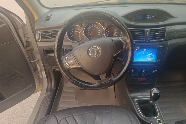 Used Dongfeng Aeolus H30 2013 CROSS 1.6L Manual Luxury Model Steering Wheel