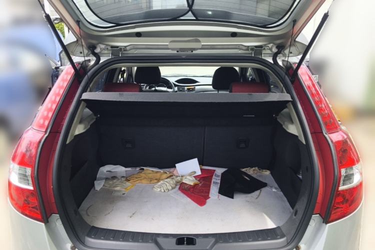 Used Dongfeng Aeolus H30 2013 CROSS 1.5L Automatic Zunyi Model Trunk