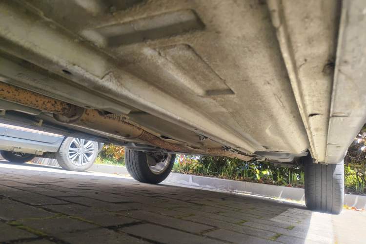 Used Dongfeng Aeolus H30 2013 CROSS 1.6L Manual Zunyi Model Chassis Front Left