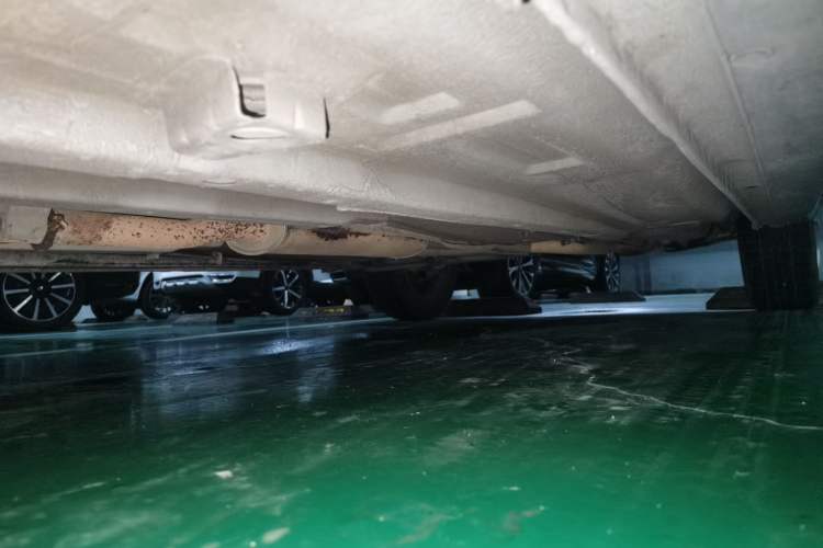 Used Dongfeng Aeolus H30 2013 CROSS 1.5L Manual Luxury Model Chassis Front Left