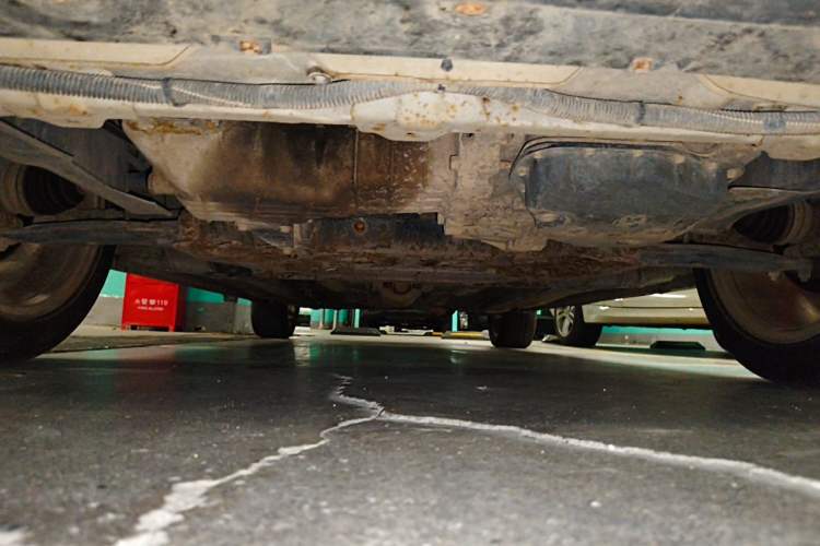 Used Dongfeng Aeolus H30 2013 CROSS 1.5L Automatic Zunyi Model Chassis Front