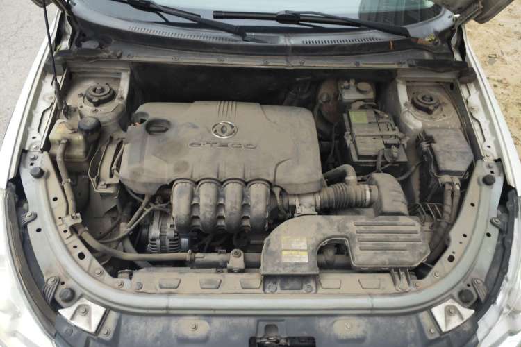 Used Dongfeng Aeolus H30 2013 CROSS 1.5L Automatic Luxury Model Engine Bay