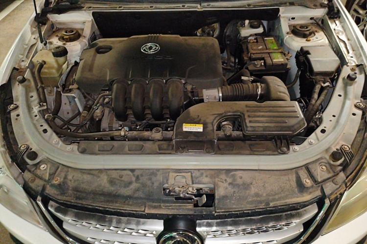 Used Dongfeng Aeolus H30 2013 CROSS 1.5L Automatic Zunyi Model Engine Bay