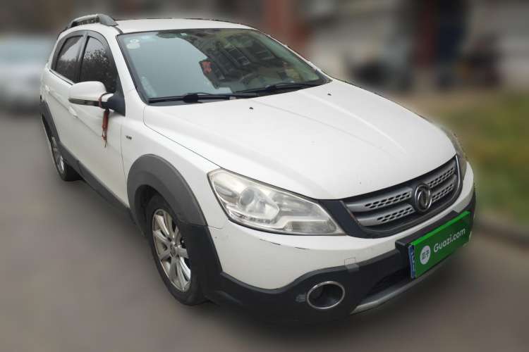 Used Dongfeng Aeolus H30 2013 CROSS 1.5L Automatic Luxury Model Front Right 45 Deg
