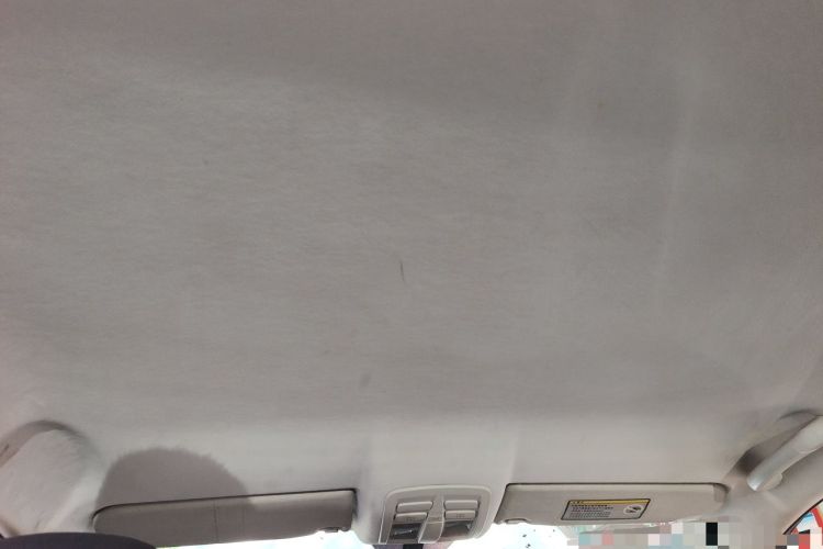 Used Dongfeng Aeolus H30 2013 CROSS 1.6L Manual Luxury Model Headliner