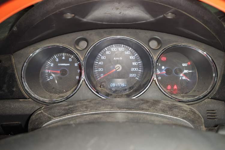 Used Dongfeng Aeolus H30 2013 CROSS 1.6L Manual Luxury Model Instrument Cluster