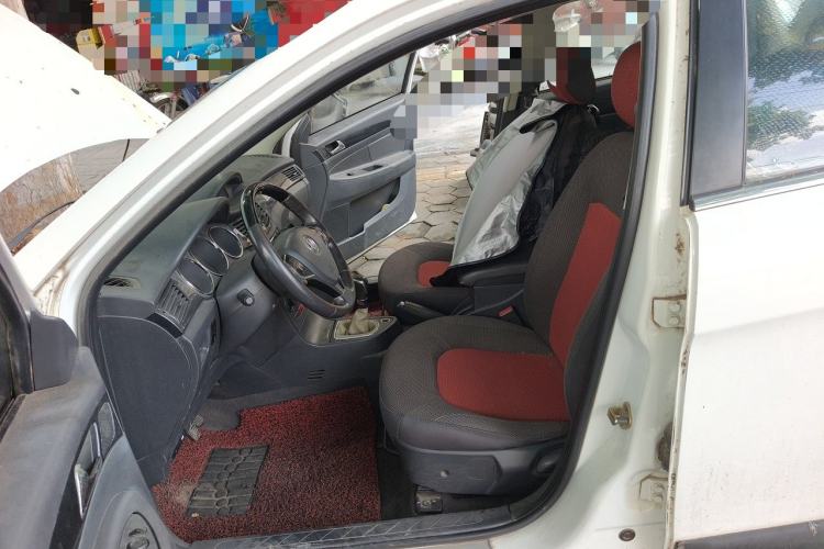 Used Dongfeng Aeolus H30 2013 CROSS 1.6L Manual Luxury Model Left Front Seat