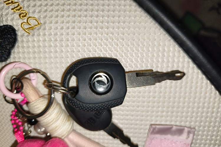 Used Dongfeng Aeolus H30 2013 CROSS 1.5L Automatic Zunyi Model Vehicle Key