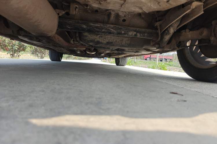 Used Dongfeng Aeolus H30 2013 CROSS 1.5L Manual Zunyi Model Chassis Rear