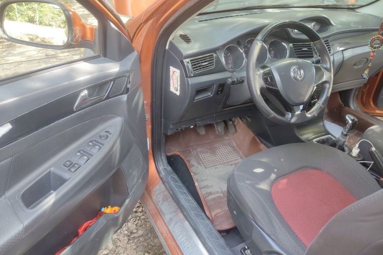 Used Dongfeng Aeolus H30 2013 CROSS 1.6L Manual Luxury Model Driver Seat