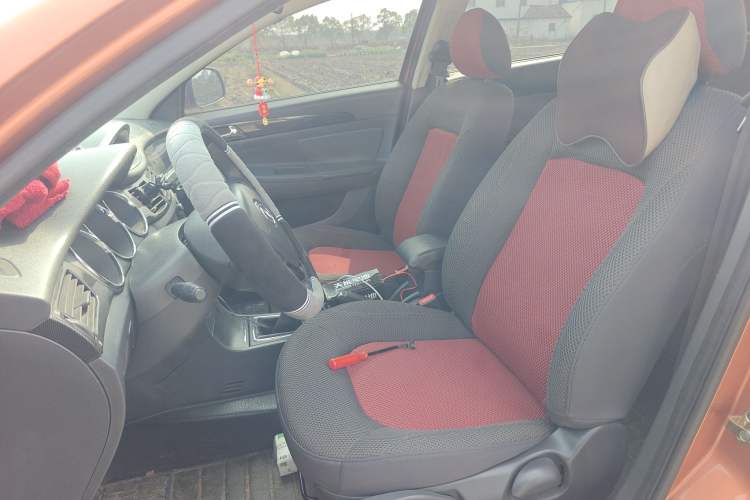 Used Dongfeng Aeolus H30 2013 CROSS 1.5L Manual Zunyi Model Left Front Seat
