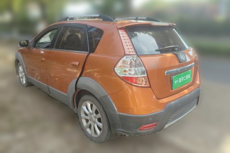 Used Dongfeng Aeolus H30 2013 CROSS 1.6L Manual Luxury Model Rear Left 45 Deg