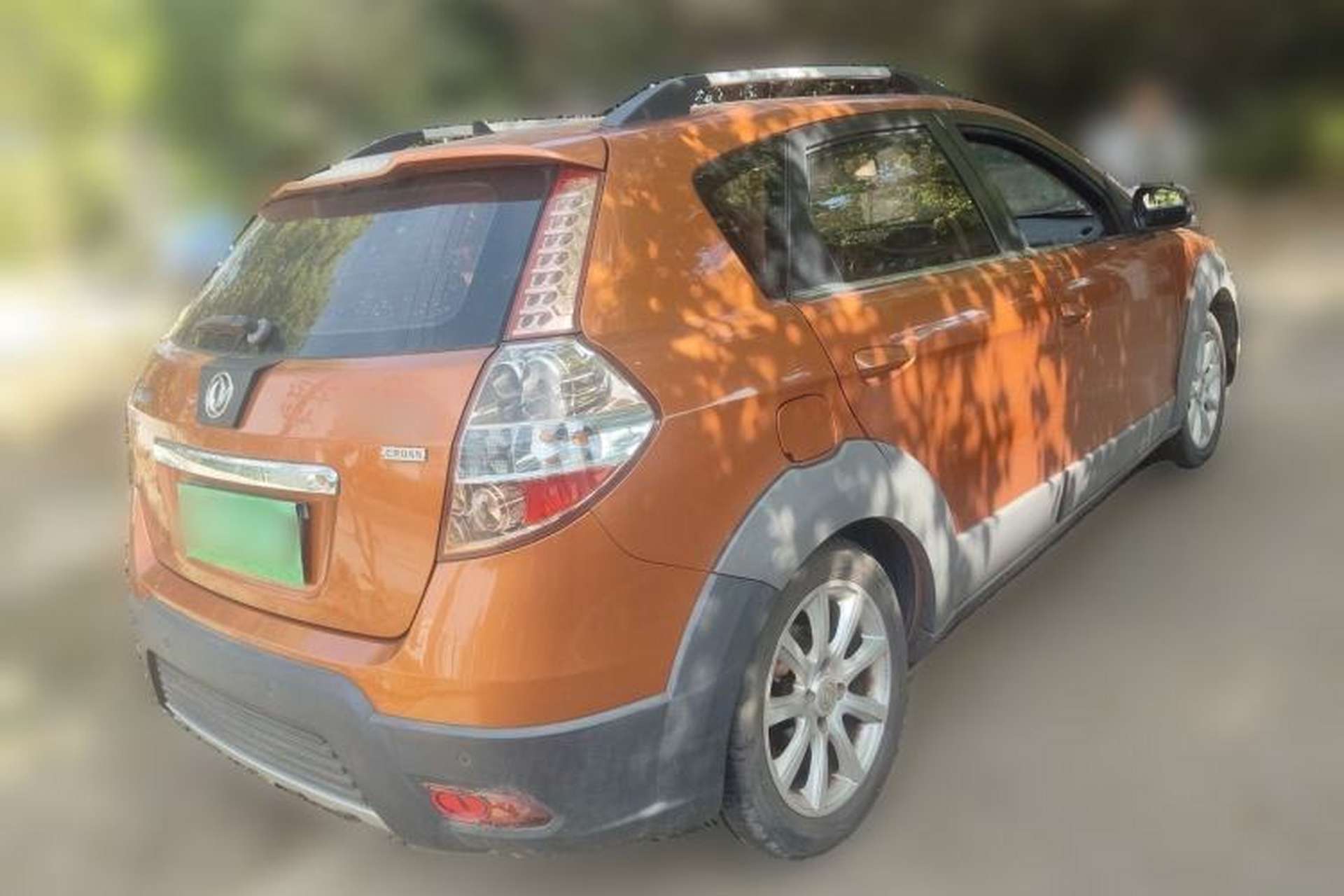 Used Dongfeng Aeolus H30 2013 CROSS 1.6L Manual Luxury Model Rear Right 45 Deg