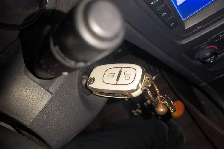 Used Dongfeng Aeolus H30 2013 CROSS 1.5L Automatic Zunyi Model Vehicle Key