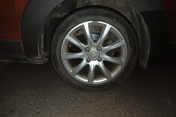 Used Dongfeng Aeolus H30 2014 CROSS 1.5L Manual Smart Drive Gratitude Edition Right Front Wheel Hub