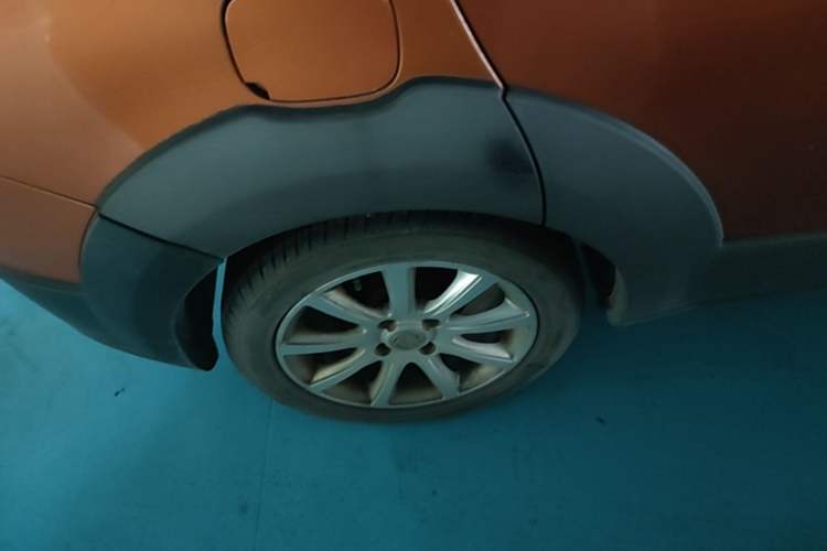 Used Dongfeng Aeolus H30 2014 CROSS 1.5L Manual Gratitude Edition Right Rear Wheel Hub