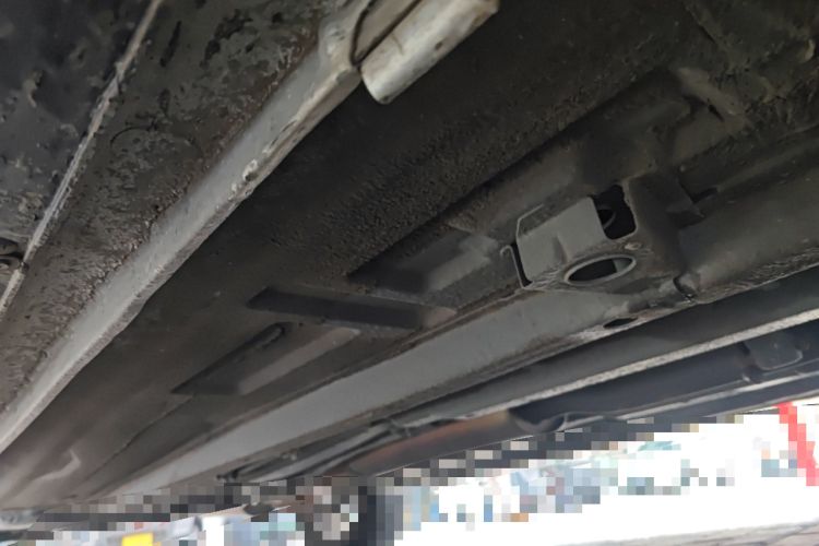 Used Dongfeng Aeolus H30 2014 CROSS 1.5L Automatic Value Edition Chassis Front Right