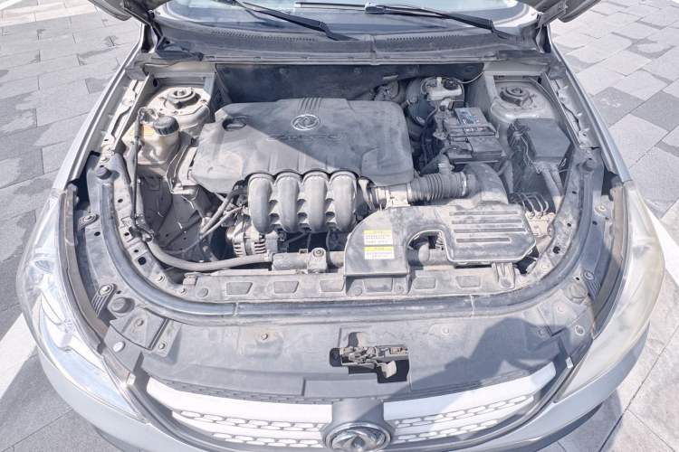 Used Dongfeng Aeolus H30 2014 CROSS 1.5L Automatic Luxury Model Engine Bay