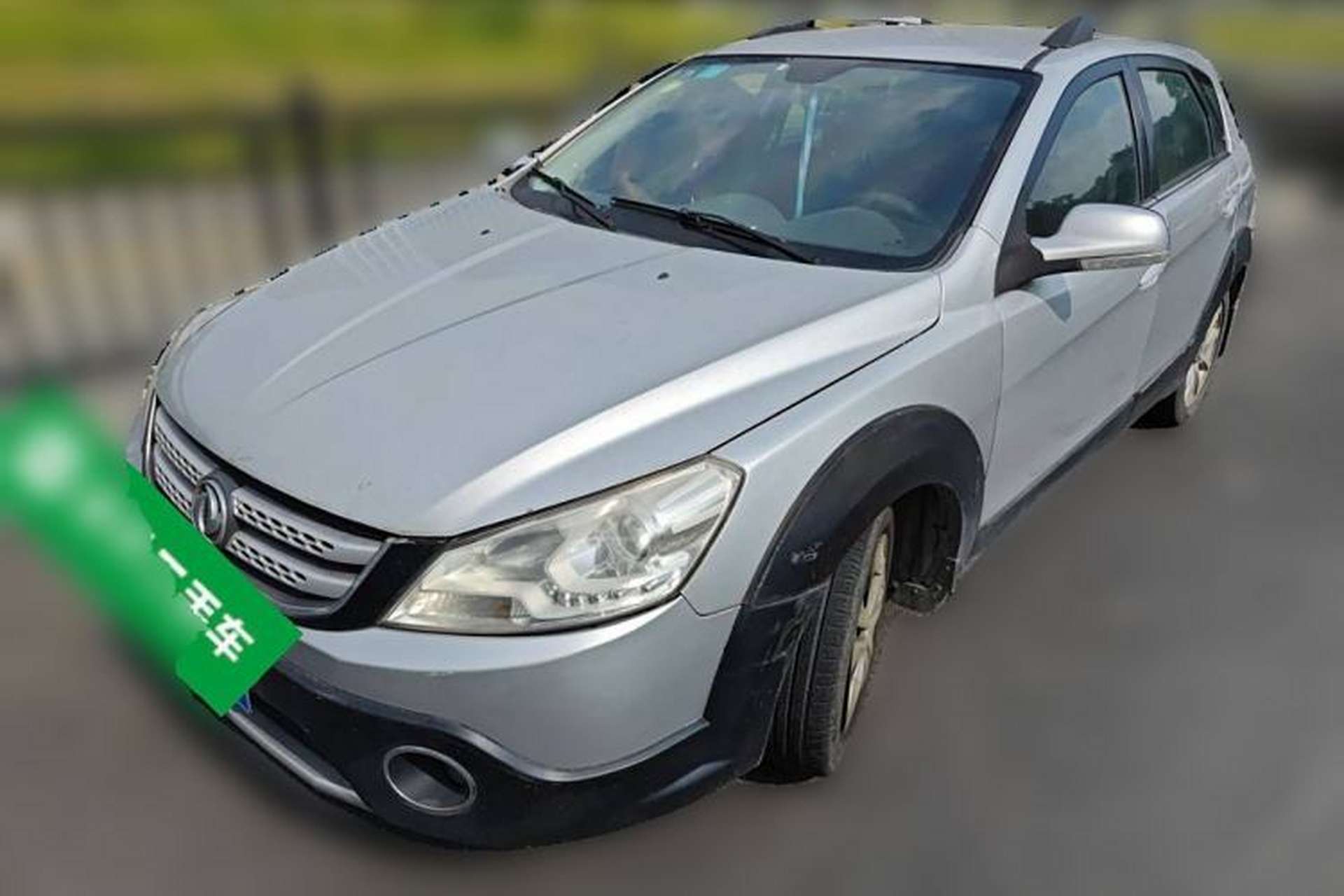 Used Dongfeng Aeolus H30 2014 CROSS 1.5L Automatic Luxury Model Front Left 45 Deg
