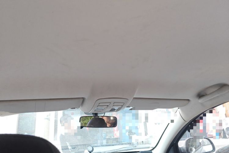 Used Dongfeng Aeolus H30 2014 CROSS 1.5L Automatic Value Edition Headliner