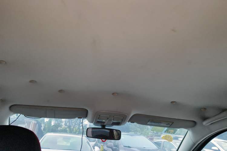 Used Dongfeng Aeolus H30 2014 CROSS 1.5L Automatic Luxury Model Headliner