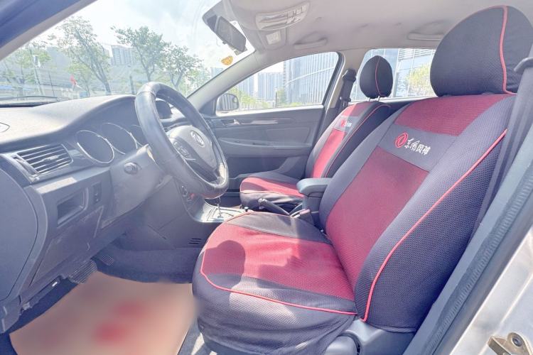 Used Dongfeng Aeolus H30 2014 CROSS 1.5L Automatic Luxury Model Left Front Seat