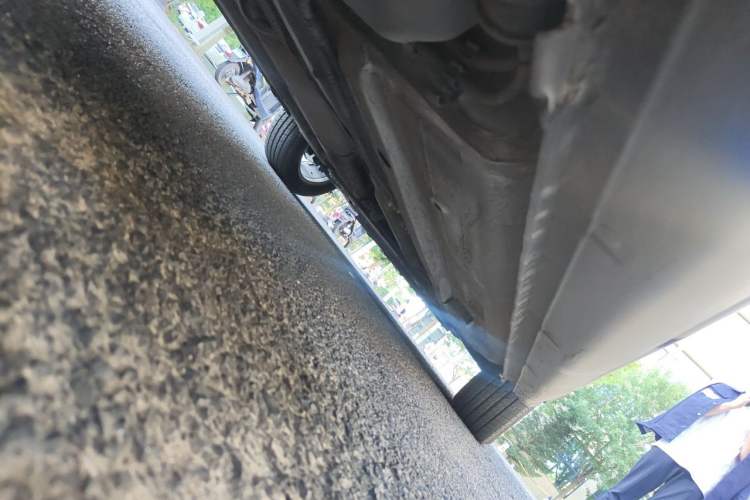 Used Dongfeng Aeolus H30 2014 CROSS 1.5L Automatic Value Edition Chassis Rear Right