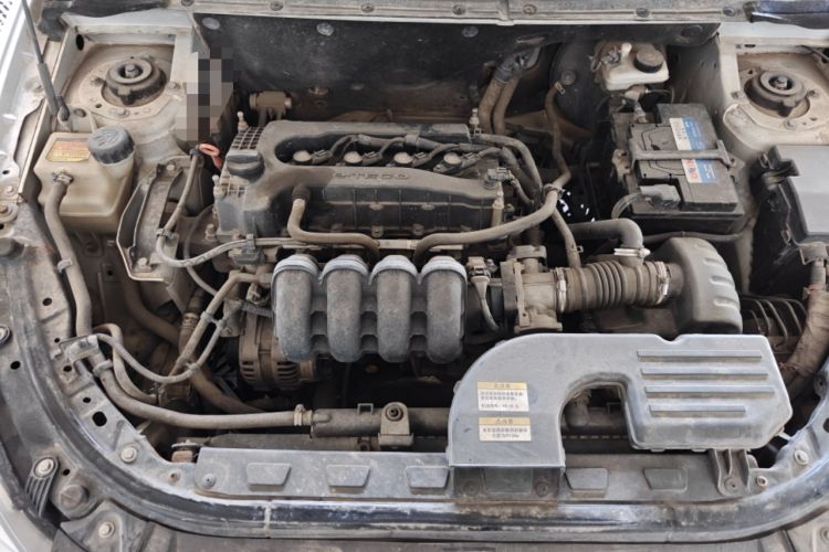 Used Dongfeng Aeolus H30 2014 CROSS 1.5L Automatic Zunyi Model Engine Bay