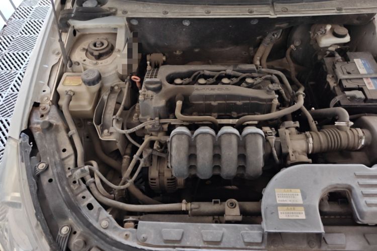 Used Dongfeng Aeolus H30 2014 CROSS 1.5L Automatic Zunyi Model Engine Bay Right