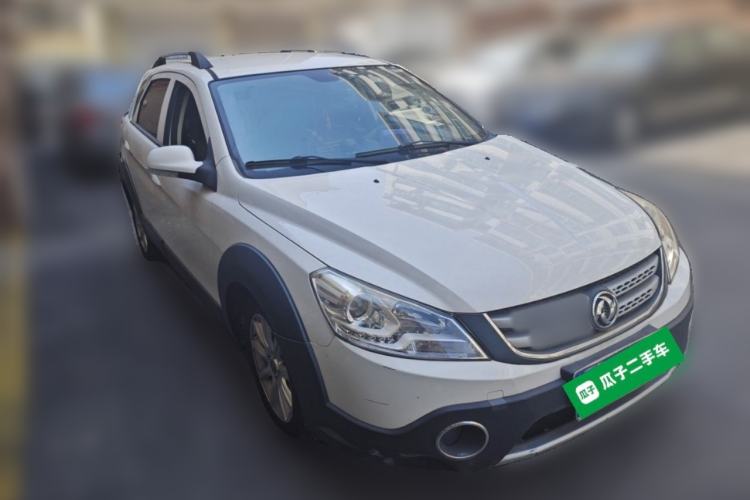 Used Dongfeng Aeolus H30 2014 CROSS 1.5L Manual Smart Drive Gratitude Edition Front Right 45 Deg