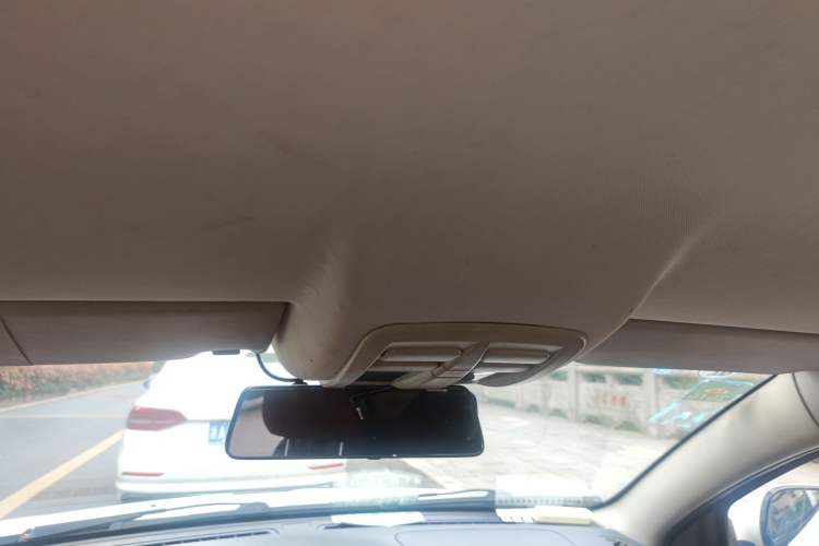 Used Dongfeng Aeolus H30 2014 CROSS 1.5L Manual Gratitude Edition Headliner