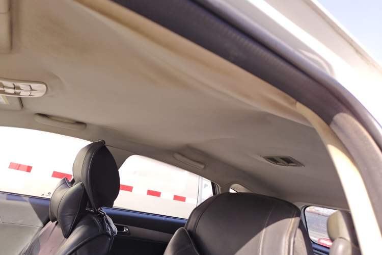 Used Dongfeng Aeolus H30 2014 CROSS 1.5L Manual Gratitude Edition Headliner