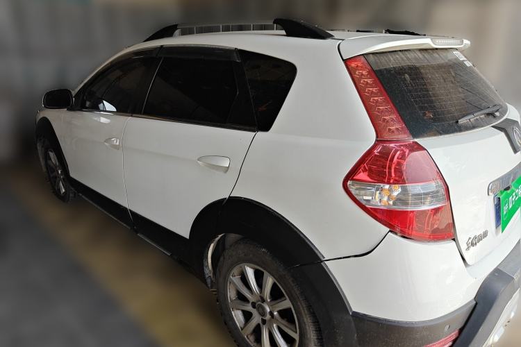 Used Dongfeng Aeolus H30 2014 CROSS 1.5L Automatic Zunyi Model Rear Left 45 Deg