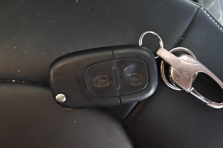 Used Dongfeng Aeolus H30 2014 CROSS 1.5L Automatic Zunyi Model Vehicle Key
