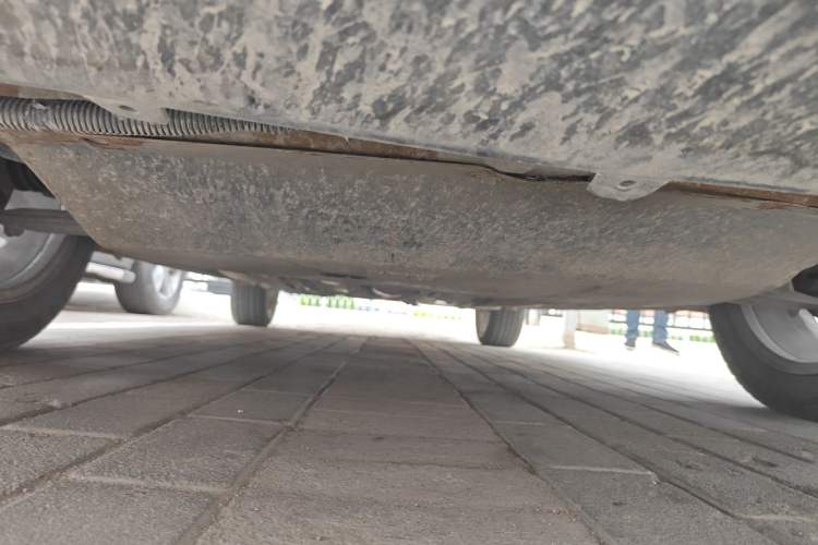 Used Dongfeng Aeolus H30 2014 CROSS 1.6L Manual Zunyi Model Chassis Front