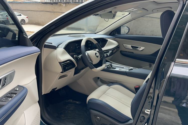 Used Dongfeng Aeolus Huge 2022 Mach Power 1.5T Dare-to-Love Edition Left Front Seat